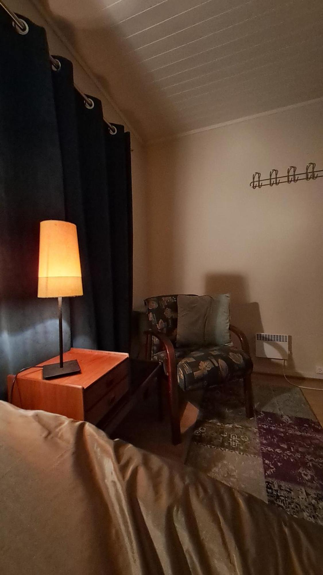 Ferienwohnung Kule Gule Huset Svolvær Exterior foto